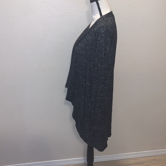 JM Fleurette heathered black high low open cardigan sweater - Picture 4 of 7